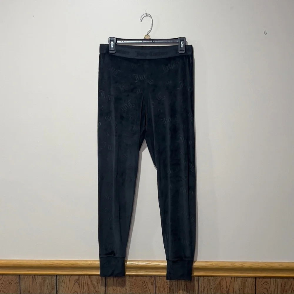 JUICY COUTURE Size M Sleepwear Velour Luxe Fitted Sleep Bottoms Black Em…